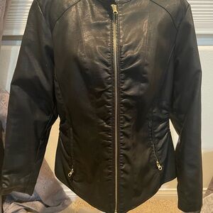 Baccini Black Leather Jacket Sleek Design Streamlined Fit